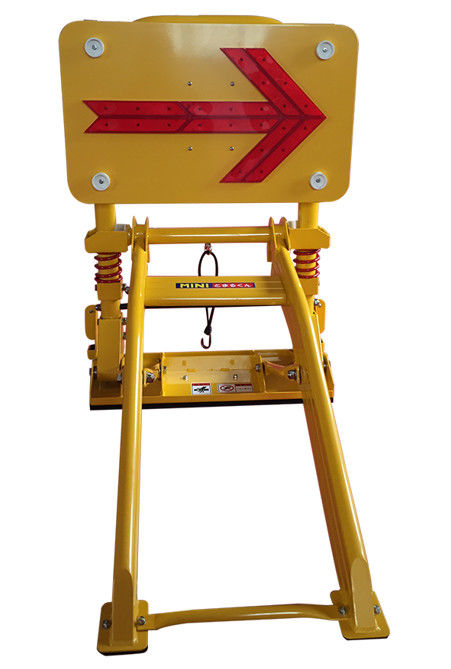 20kg 1040mm 높이 접이식 설계 도로 작업 장
