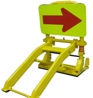 접이식 660mm 폭 휴대용 차량 차단기 (정전 도장 마감, 건설 현장용)