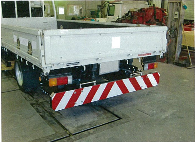 충격력을 흡수하는 4.0ton 반사 필름 트럭 탑재 감쇠기 경고